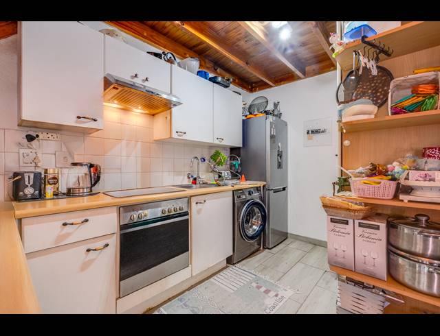 2 BEDROOM SECTIONAL TITLE FOR SALE IN DOUGLASDALE